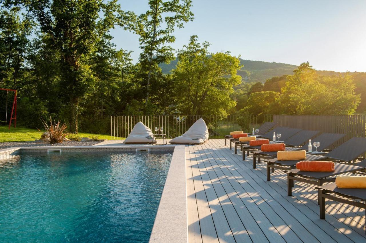 Potpićan Luxury Villa Santa Cruz With Xl Pool And Jacuzzi מראה חיצוני תמונה